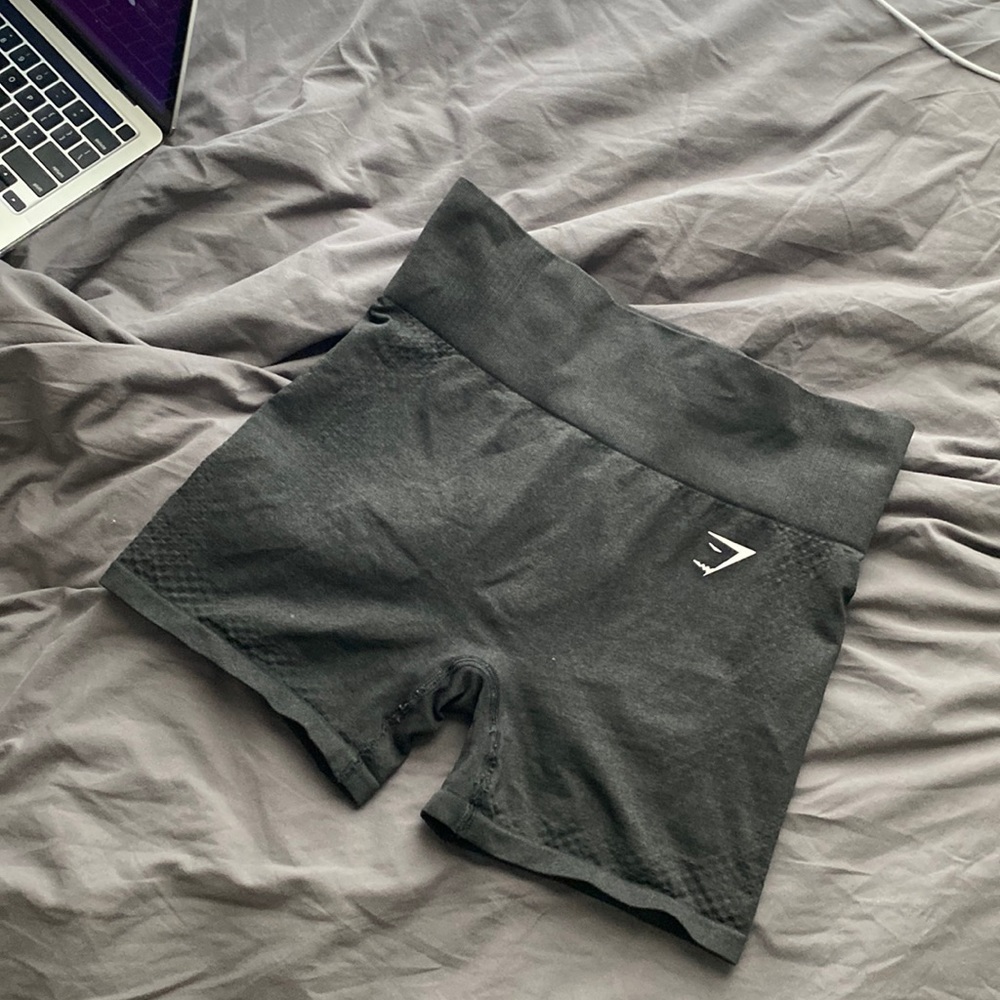 gymshark black vital seamless shorts